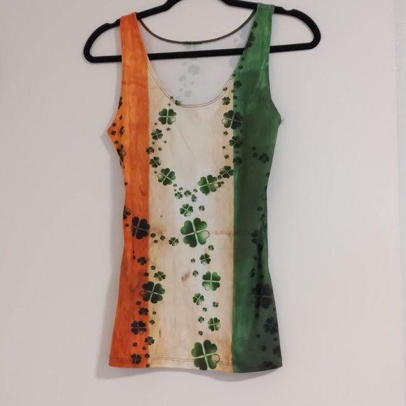 art of where Tops - Shamrock tank top
